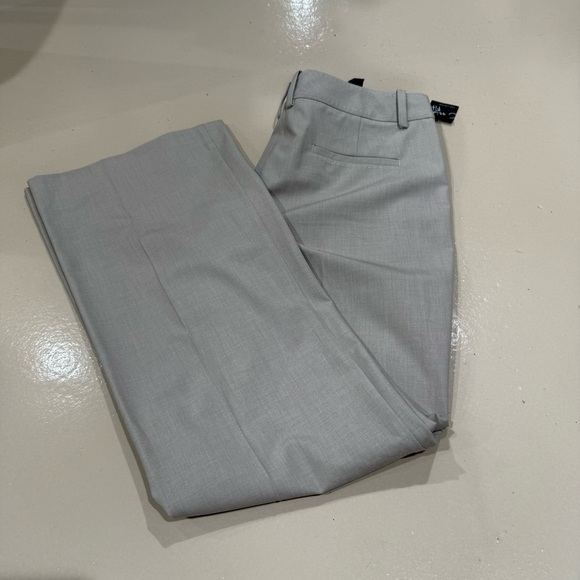The Limited Light Gray fit and flare Leg Cassidy Fit Pants Size 10Long NWT - Picture 10 of 16